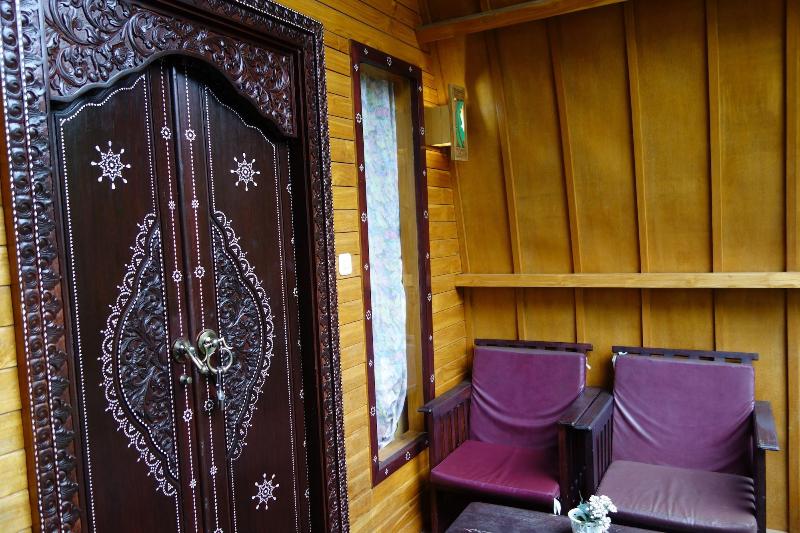 Banana Leaf Bungalows - Oda