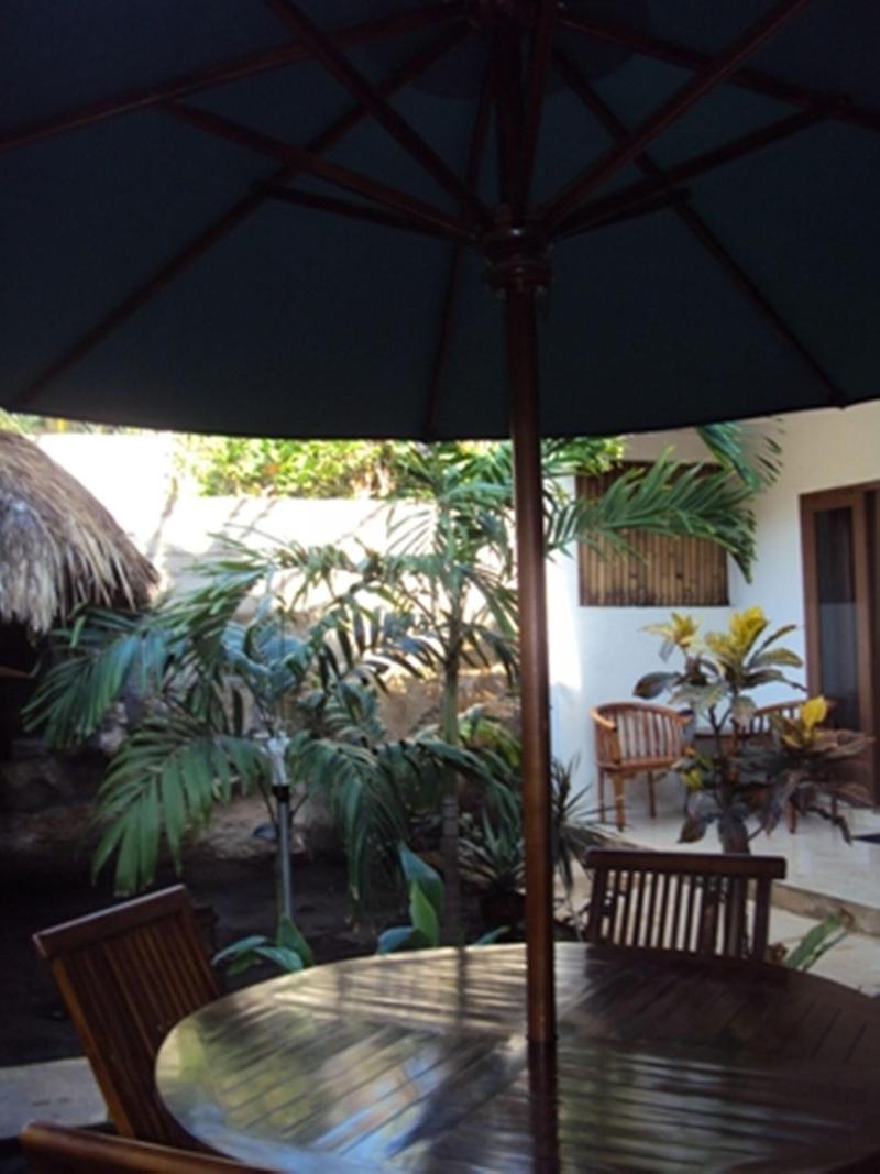 Banana Leaf Bungalows - Teras