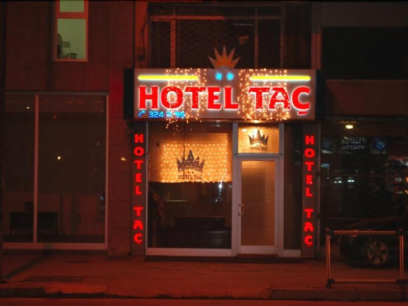 Tac Hotel - Genel