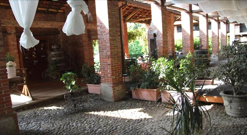 Resort Al Castello - Genel