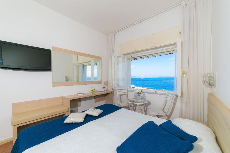Hotel La Caletta - Oda