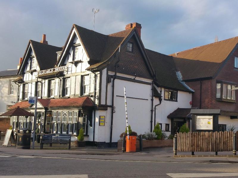 The George Hotel - Genel