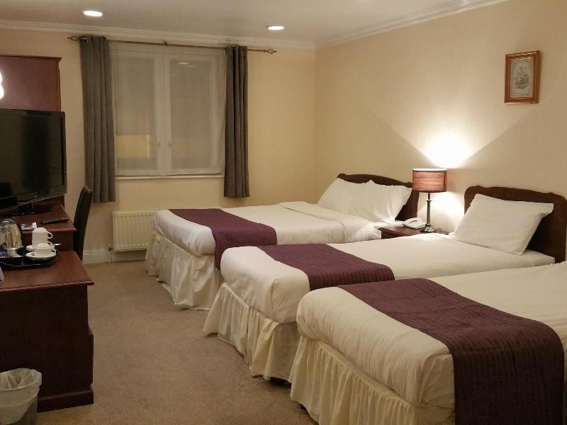 The George Hotel - Oda
