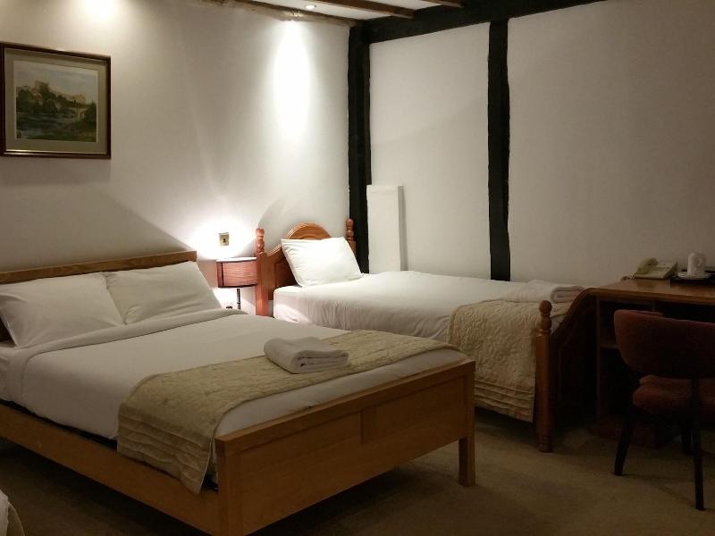 The George Hotel - Oda