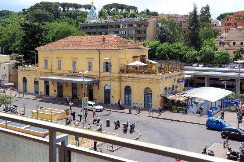 La Stazione Del Vaticano - Genel