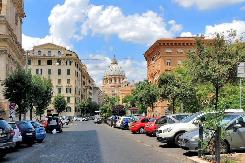 La Stazione Del Vaticano - Genel