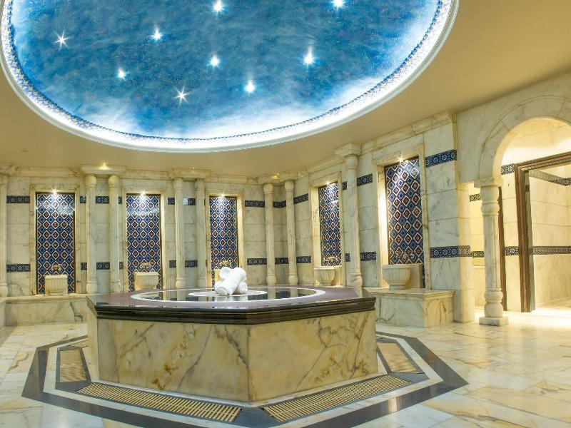 Thousand Nights Hotel - Aktivite