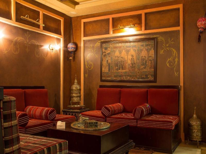 Thousand Nights Hotel - Aktivite