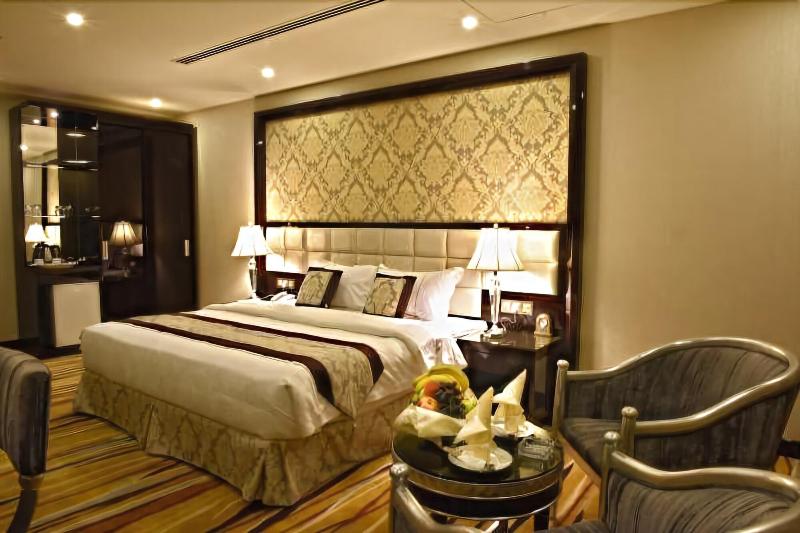 Garden Plaza Hotel Sefah - Oda