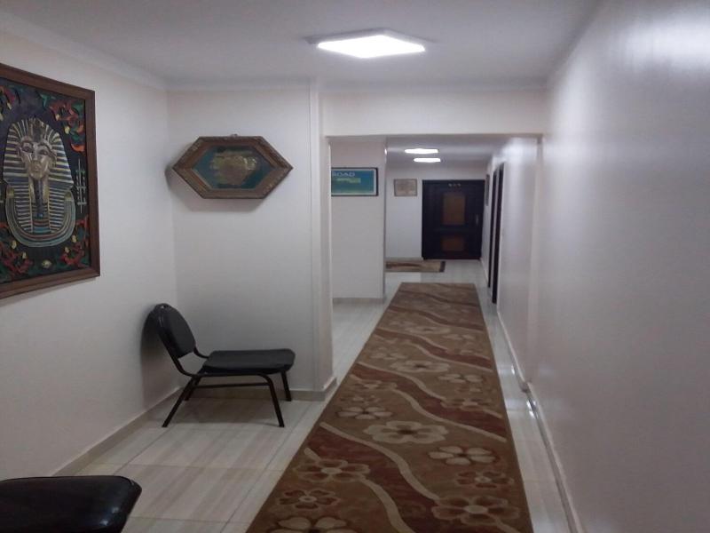 Isis Hotel 2 - Lobi