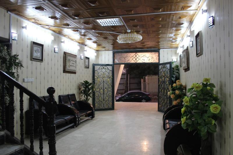 Al Eairy Furnished Apartments Al Baha 4 - Lobi