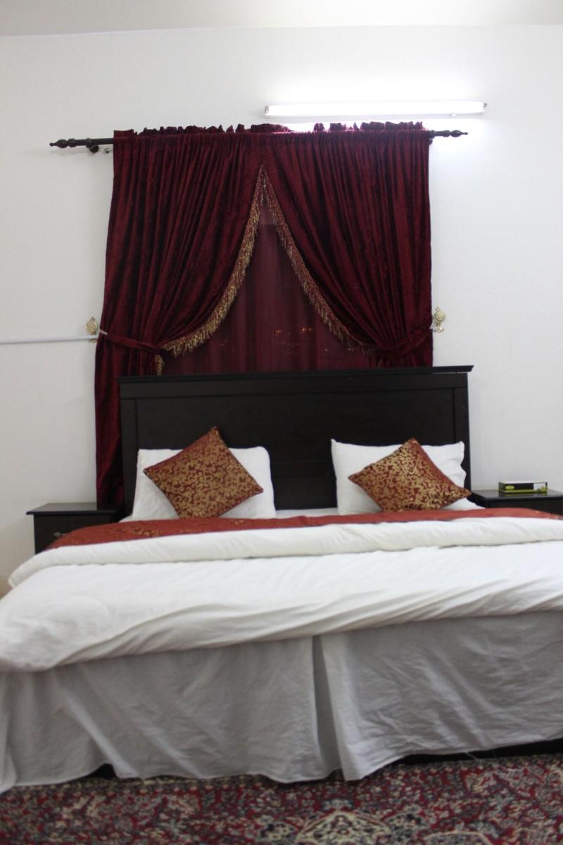 Al Eairy Furnished Apartments Al Baha 4 - Oda