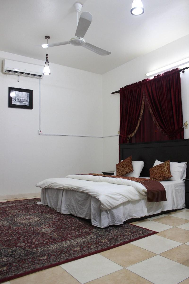 Al Eairy Furnished Apartments Al Baha 4 - Oda