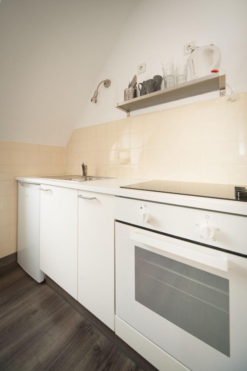 Five Reasons Hotel & Hostel - Oda