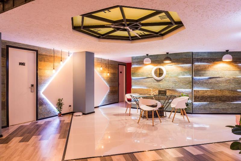 Tbilisi Times Boutique Hotel - Lobi
