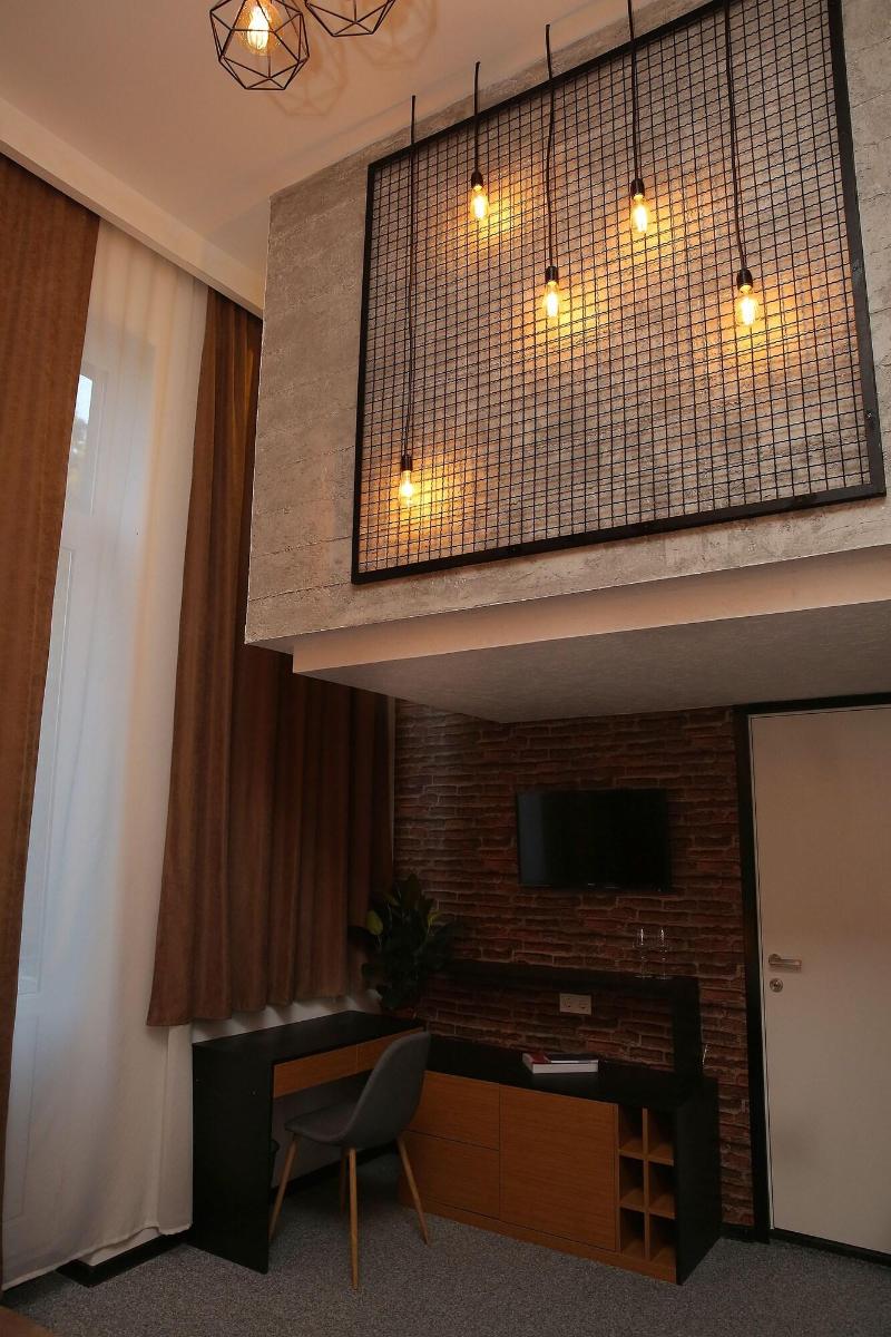 Tbilisi Times Boutique Hotel - Oda