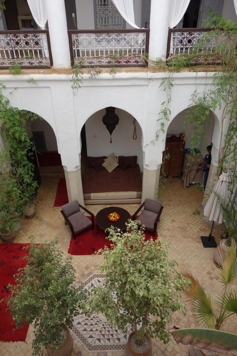 Riad Tizwa - Lobi