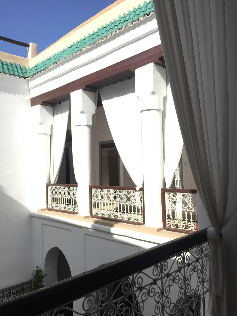 Riad Tizwa - Genel