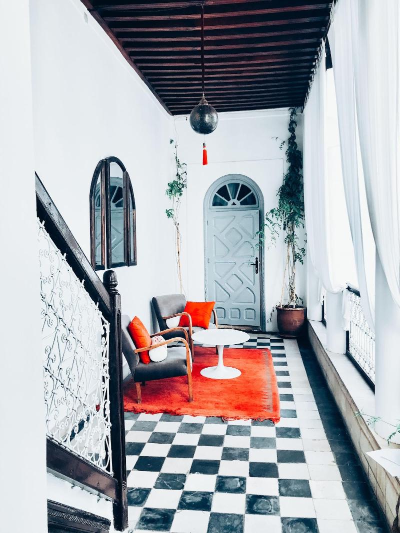 Riad Tizwa - Genel