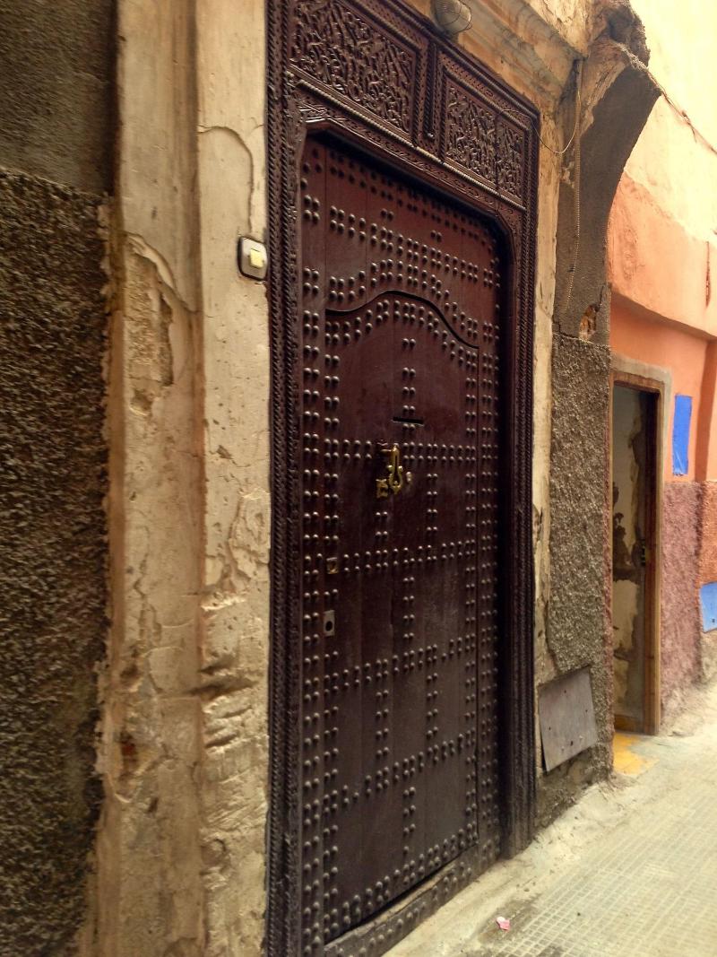 Riad Tizwa - Genel