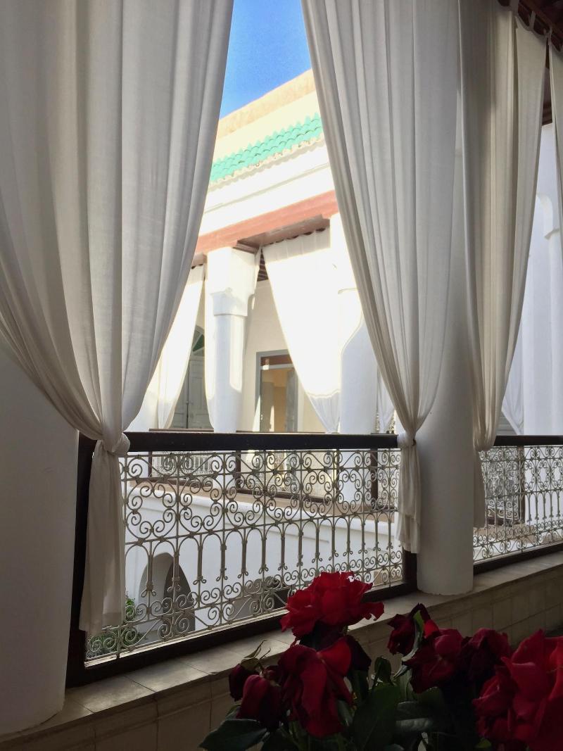 Riad Tizwa - Genel