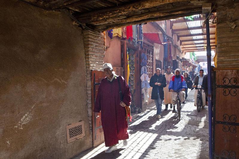 Riad Tizwa - Genel