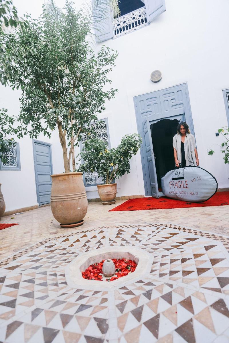 Riad Tizwa - Oda
