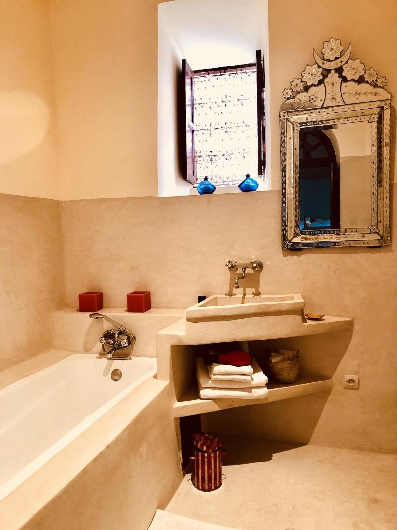 Riad Tizwa - Oda