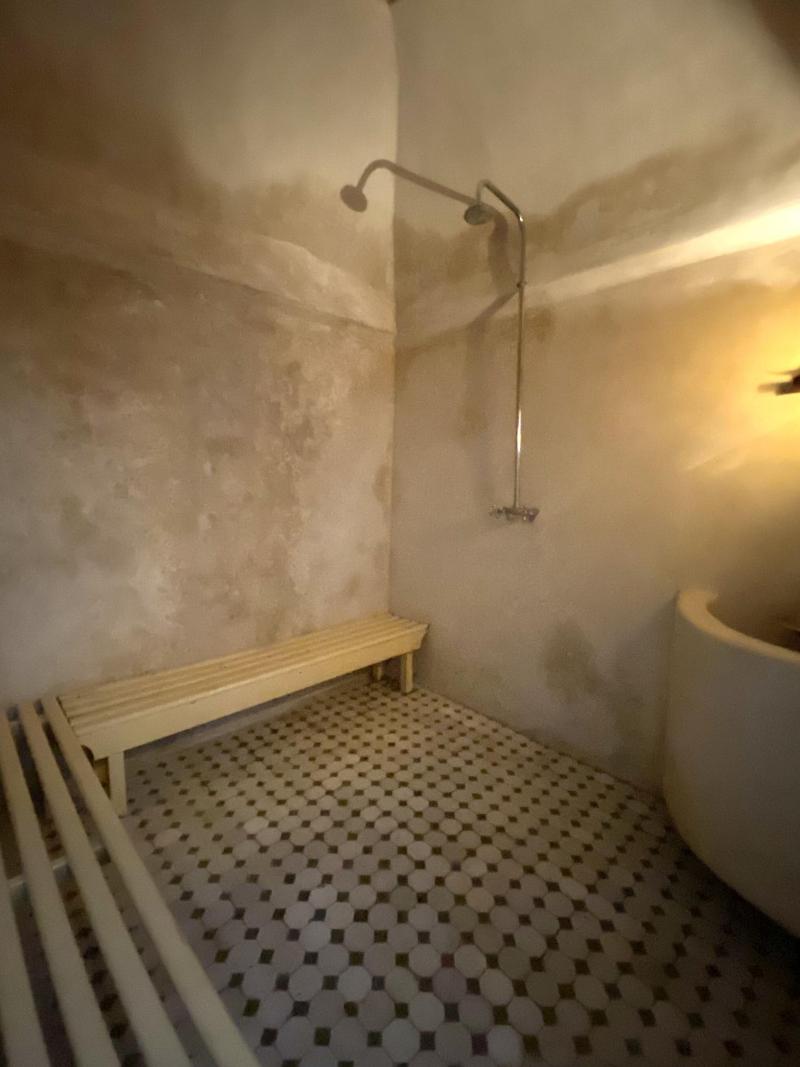Riad Tizwa - Oda
