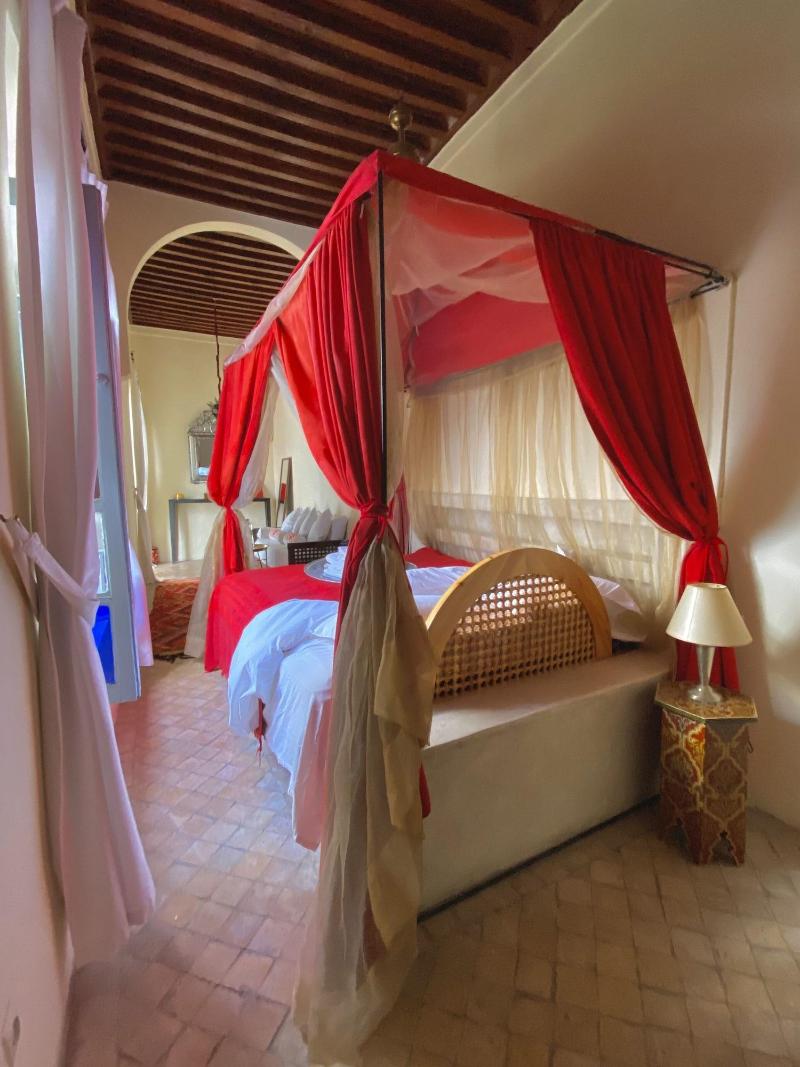 Riad Tizwa - Oda
