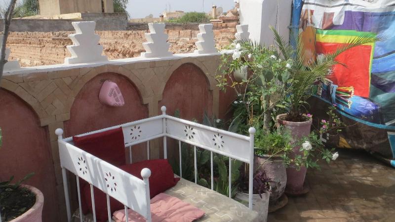 Riad Maizie - Genel