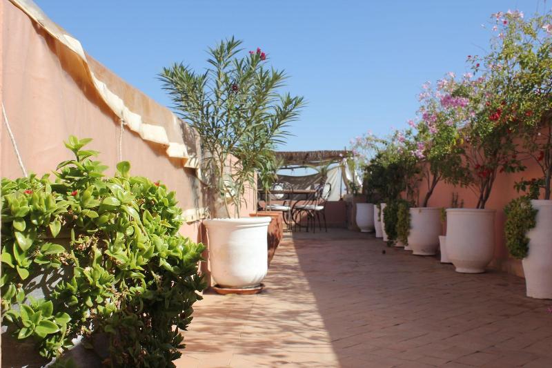 Riad Du Ciel - Genel