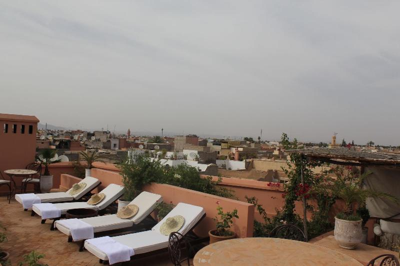 Riad Du Ciel - Genel