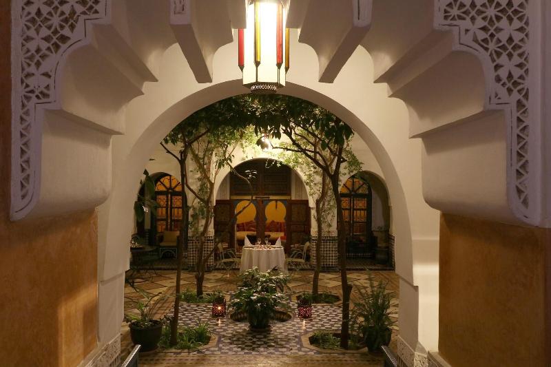 Riad El Borj - Genel