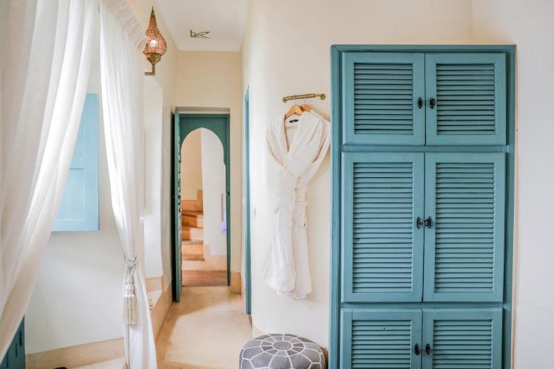 Riad 11 Zitoune - Genel