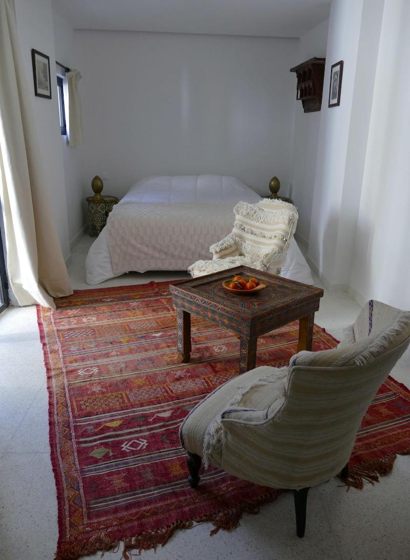 Riad Zebrakaro - Oda