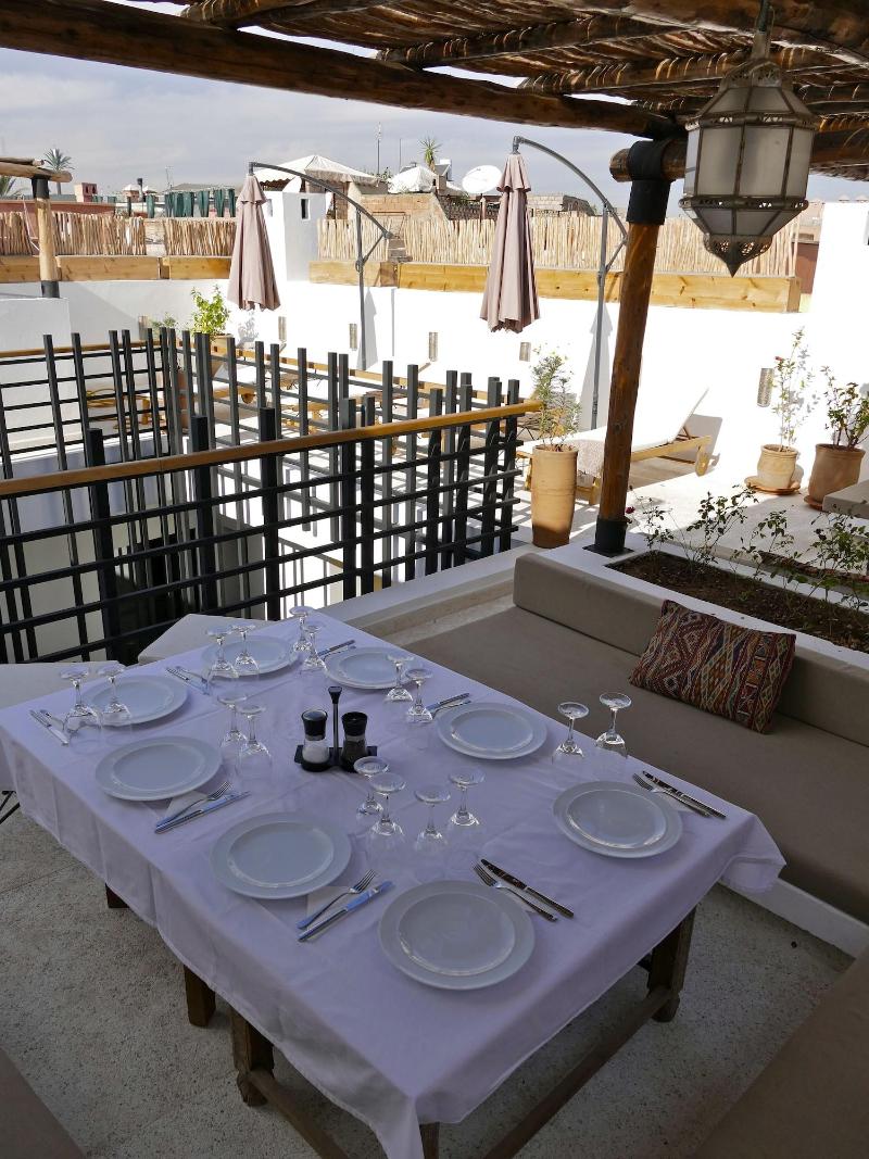 Riad Zebrakaro - Restoran
