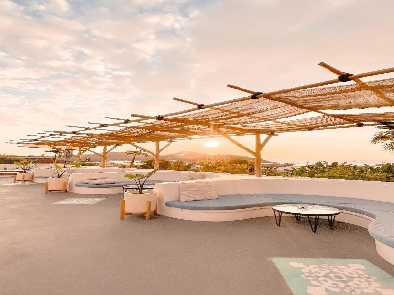 Seaesta Komodo - Hostel - Restoran