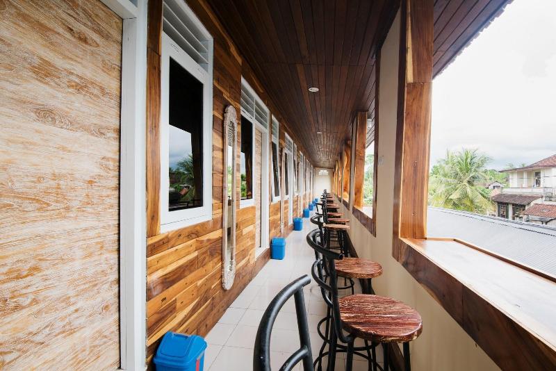 Bulan Bali Hostel - Teras