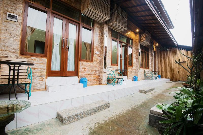 Bulan Bali Hostel - Teras