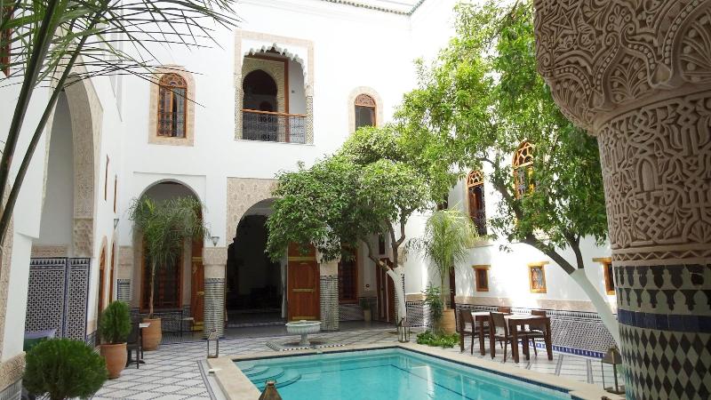 Riad Sabah - Aktivite