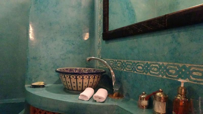 Riad Sabah - Oda