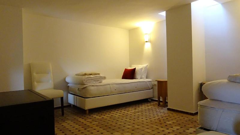 Riad Sabah - Oda