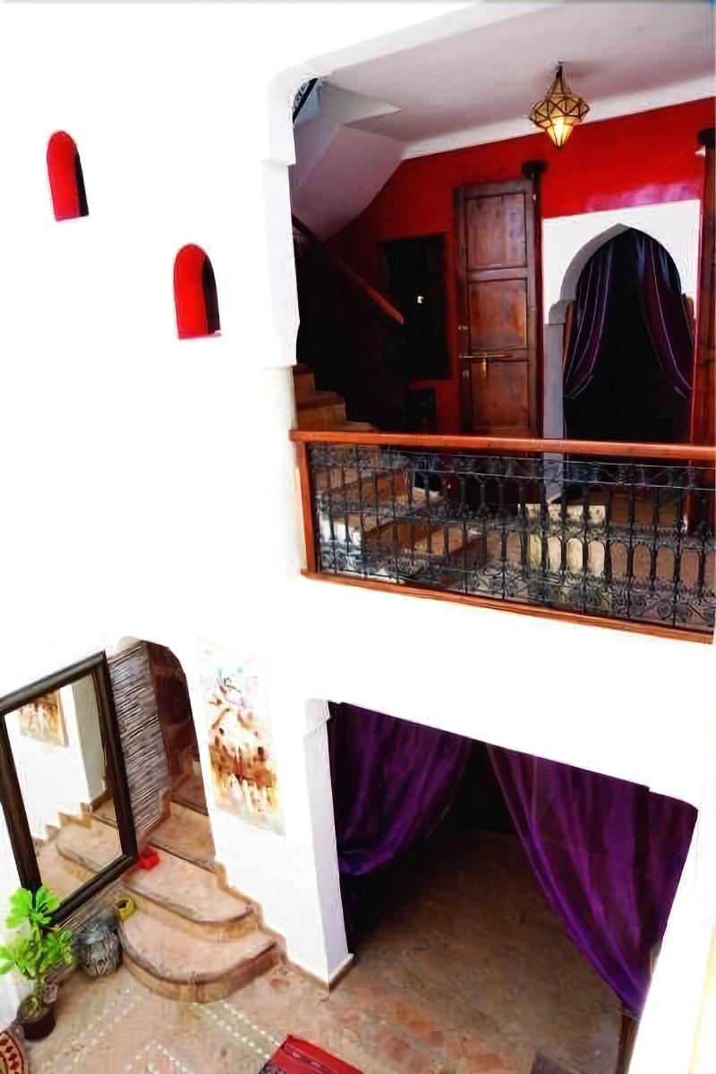 Riad Zehar - Genel