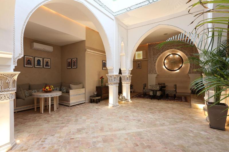Riad Enchanté - Toplantı