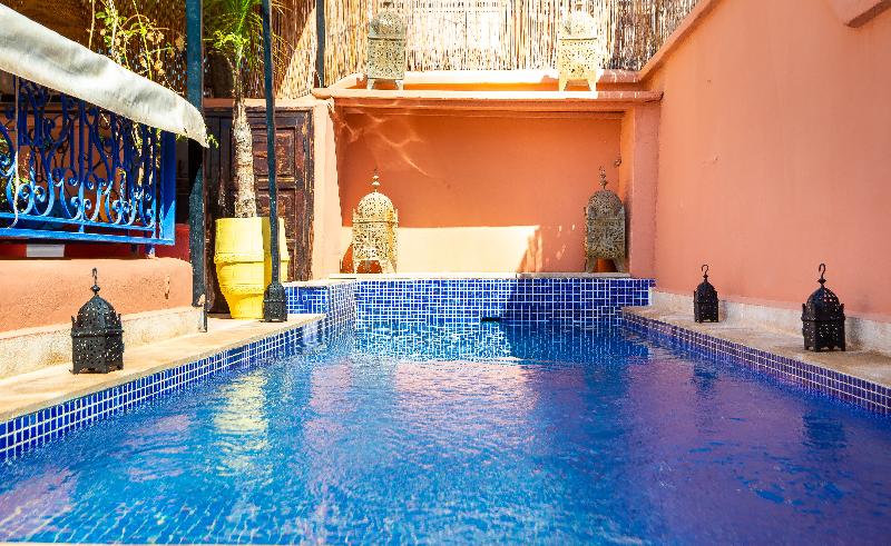 Riad Kamal - Genel