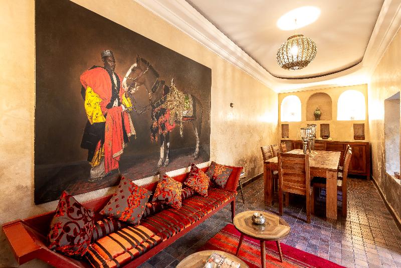 Riad Kamal - Genel