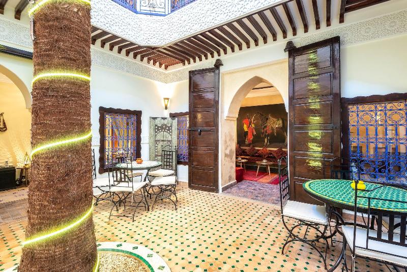Riad Kamal - Oda