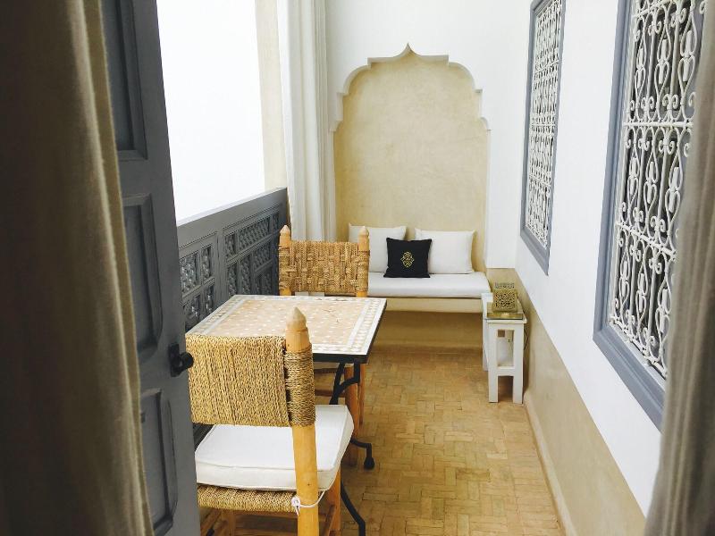 Riad Tawargit - Oda