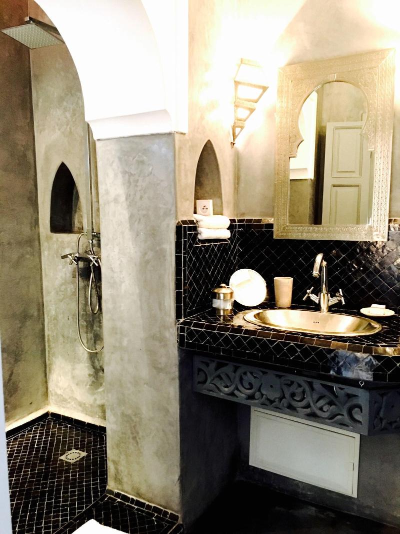 Riad Tawargit - Oda